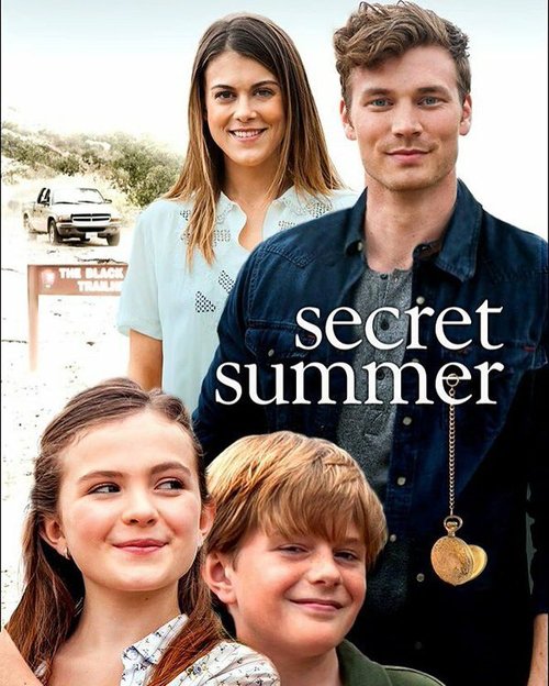 Постер фильма Secret Summer (2016)